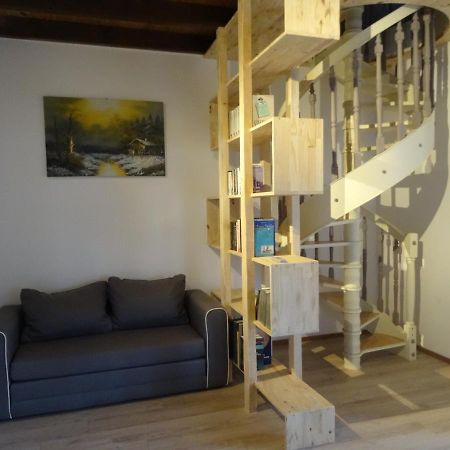 Saint-Florent-sur-Auzonnet Le Mas Du Galibot Chambre Cambalotte المظهر الخارجي الصورة
